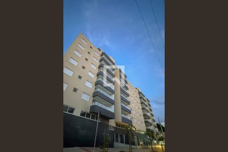Apartamento à venda com 212m², 4 quartos e 4 vagasFachada