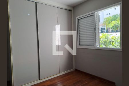 Casa de Condomínio à venda com 3 quartos, 295m² em Liberdade, São Paulo