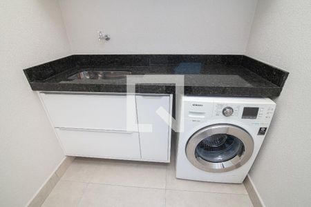 Área de Serviço de casa de condomínio para alugar com 3 quartos, 160m² em Parque Franceschini, Hortolândia