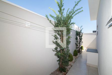 Corredor dos Fundos de casa de condomínio para alugar com 3 quartos, 160m² em Parque Franceschini, Hortolândia