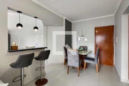 Sala de apartamento para alugar com 1 quarto, 55m² em Vila Tupi, Praia Grande