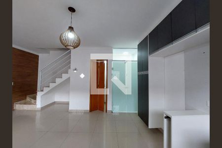 Cozinha de casa à venda com 2 quartos, 67m² em Jardim Ubirajara, São Paulo