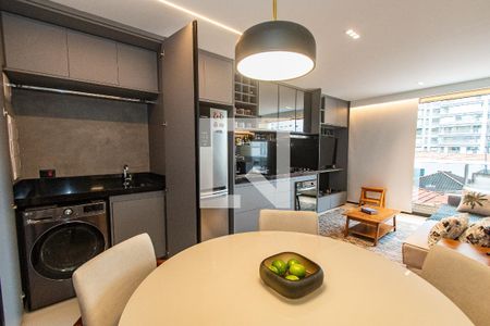 Sala/cozinha de apartamento à venda com 2 quartos, 51m² em Vila Mariana, São Paulo