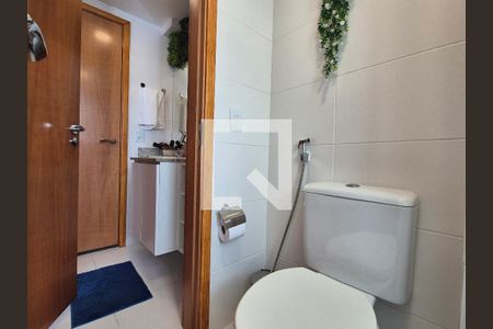 Banheiro da suite 1 de apartamento à venda com 3 quartos, 86m² em Recreio dos Bandeirantes, Rio de Janeiro