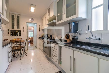 Cozinha de apartamento à venda com 3 quartos, 144m² em Alphaville Industrial, Barueri
