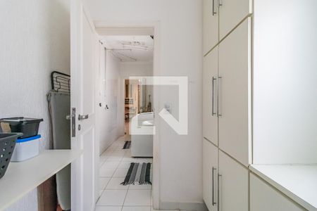 Quarto de Serviço de apartamento à venda com 3 quartos, 144m² em Alphaville Industrial, Barueri