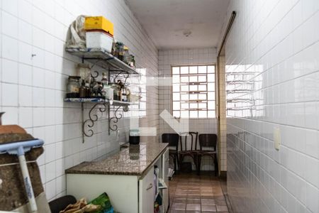 Área de Serviço de casa à venda com 6 quartos, 450m² em Santa Lúcia, Belo Horizonte