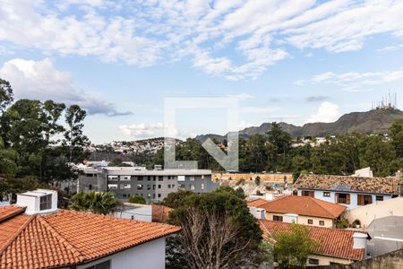 Vista da Suíte de casa à venda com 6 quartos, 450m² em Santa Lúcia, Belo Horizonte