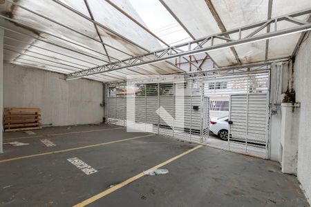 Garagem de casa à venda com 3 quartos, 300m² em Vila Congonhas, São Paulo