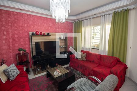 Sala de casa à venda com 3 quartos, 131m² em Vila Santa Terezinha (zona Norte), São Paulo