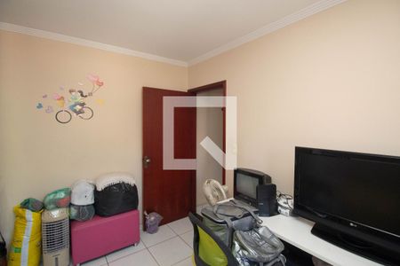 Quarto 2 de casa à venda com 3 quartos, 131m² em Vila Santa Terezinha (zona Norte), São Paulo
