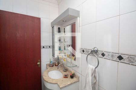 Banheiro da Suíte 1 de casa à venda com 3 quartos, 131m² em Vila Santa Terezinha (zona Norte), São Paulo