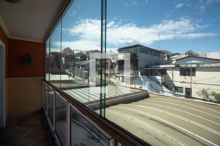 Varanda de casa à venda com 3 quartos, 131m² em Vila Santa Terezinha (zona Norte), São Paulo