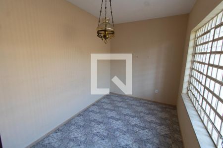 Sala de Estar de casa à venda com 3 quartos, 214m² em Jardim Guanabara, Campinas