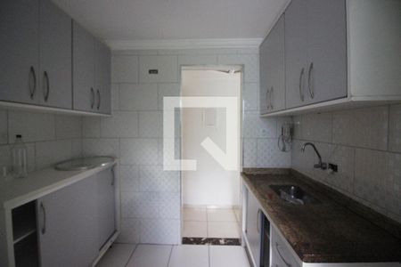Cozinha de apartamento para alugar com 2 quartos, 56m² em Santa Terezinha, São Bernardo do Campo