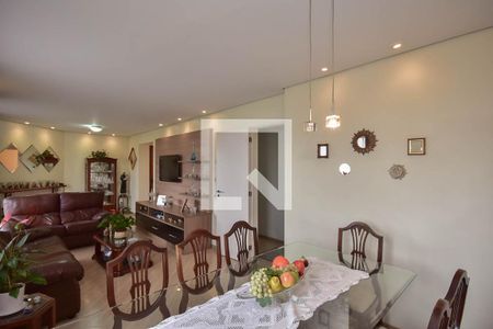 Sala de apartamento à venda com 3 quartos, 114m² em Vila Suzana, São Paulo