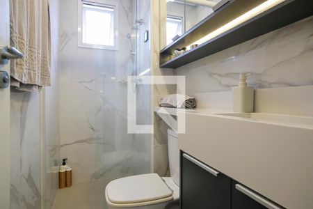 Banheiro da suíte de apartamento à venda com 2 quartos, 58m² em Santa Maria, Santo André
