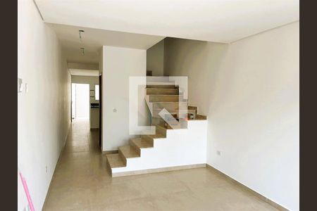 Casa à venda com 3 quartos, 100m² em Vila Tiradentes, São Paulo