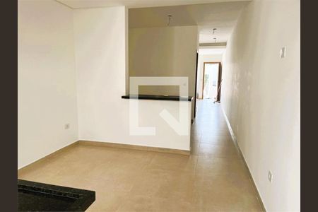 Casa à venda com 3 quartos, 100m² em Vila Tiradentes, São Paulo