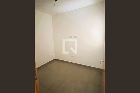 Casa à venda com 3 quartos, 100m² em Vila Tiradentes, São Paulo