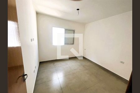 Casa à venda com 3 quartos, 100m² em Vila Tiradentes, São Paulo