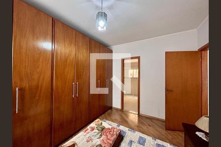 Casa à venda com 2 quartos, 120m² em Vila Brasilio Machado, São Paulo