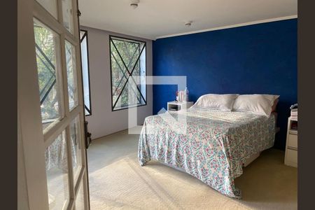 Casa à venda com 8 quartos, 412m² em Bela Vista, São Paulo