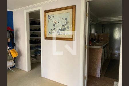 Casa à venda com 8 quartos, 412m² em Bela Vista, São Paulo