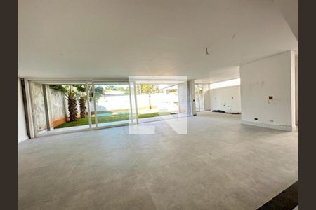 Casa de Condomínio à venda com 4 quartos, 450m² em Campo Belo, São Paulo