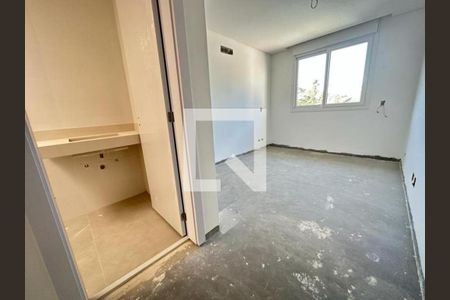 Casa de Condomínio à venda com 4 quartos, 450m² em Campo Belo, São Paulo