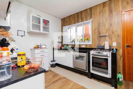 Cozinha de casa à venda com 3 quartos, 230m² em Vila Carrão, São Paulo