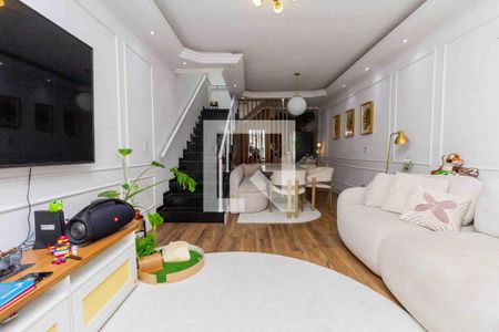 Sala de casa à venda com 3 quartos, 230m² em Vila Carrão, São Paulo