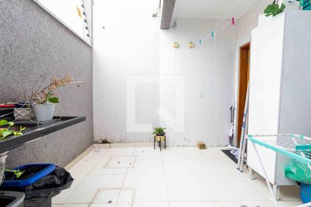 Área de Serviço de casa à venda com 3 quartos, 230m² em Vila Carrão, São Paulo
