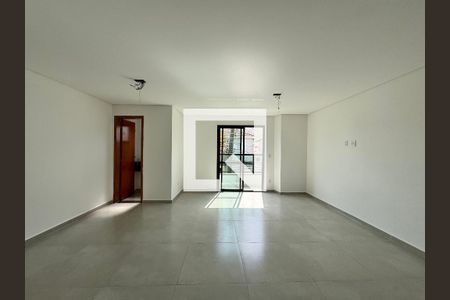 Casa à venda com 3 quartos, 227m² em Vila Santo Alberto, Santo André