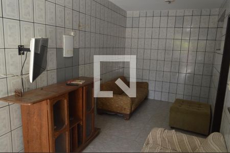 Sala  de casa para alugar com 2 quartos, 77m² em Jacarepaguá, Rio de Janeiro