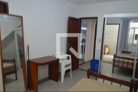 Quarto 1 de casa para alugar com 2 quartos, 77m² em Jacarepaguá, Rio de Janeiro