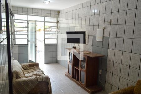 Sala de casa para alugar com 2 quartos, 77m² em Jacarepaguá, Rio de Janeiro