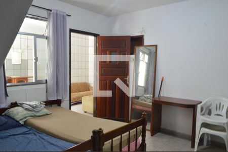 Quarto 1 de casa para alugar com 2 quartos, 77m² em Jacarepaguá, Rio de Janeiro