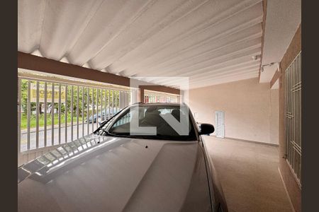 Garagem de casa à venda com 4 quartos, 220m² em Jardim Oriental, Santo André