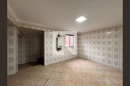 Lavanderia de casa à venda com 4 quartos, 220m² em Jardim Oriental, Santo André