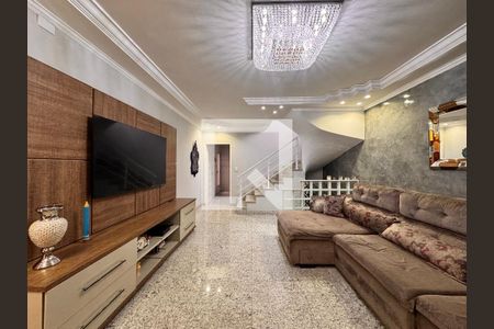 Casa à venda com 4 quartos, 220m² em Jardim Oriental, Santo André