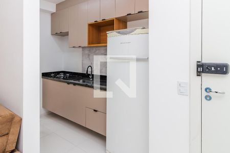 Cozinha de apartamento para alugar com 2 quartos, 45m² em Várzea da Barra Funda, São Paulo