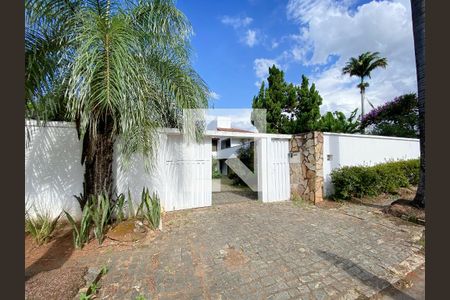 Fachada de casa à venda com 5 quartos, 800m² em Bandeirantes (pampulha), Belo Horizonte