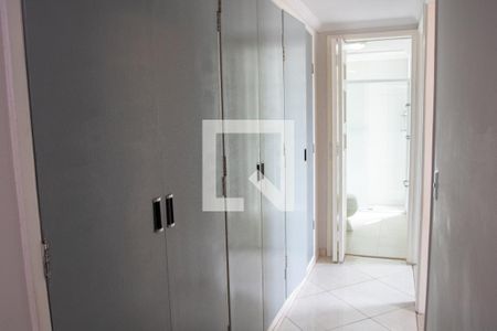 Corredor de apartamento para alugar com 2 quartos, 67m² em Casa Verde, São Paulo