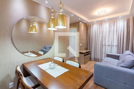Sala  de apartamento para alugar com 2 quartos, 58m² em Vila Yara, Osasco