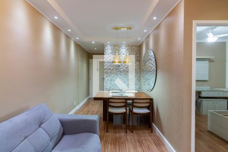 Sala  de apartamento para alugar com 2 quartos, 58m² em Vila Yara, Osasco