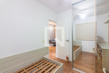 Quarto 1 de apartamento para alugar com 2 quartos, 58m² em Vila Yara, Osasco