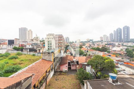 Vista  de apartamento para alugar com 2 quartos, 58m² em Vila Yara, Osasco