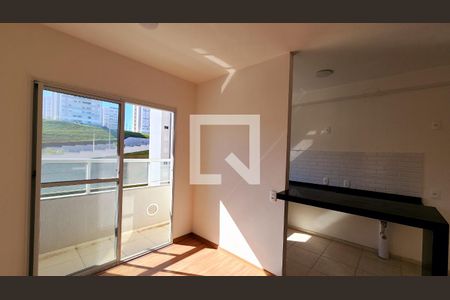 Sala de apartamento à venda com 3 quartos, 66m² em Jardim Carlos Gomes, Jundiaí