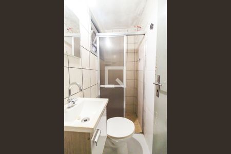 Banheiro de casa para alugar com 1 quarto, 43m² em Vila Caxambu, São Paulo